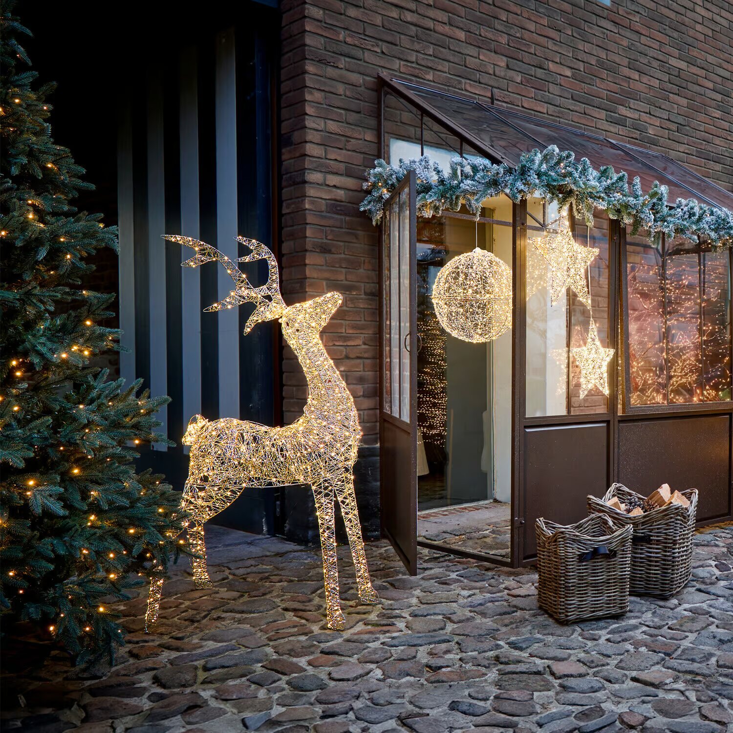 LOBERON Figurka jelenia LED Elanari