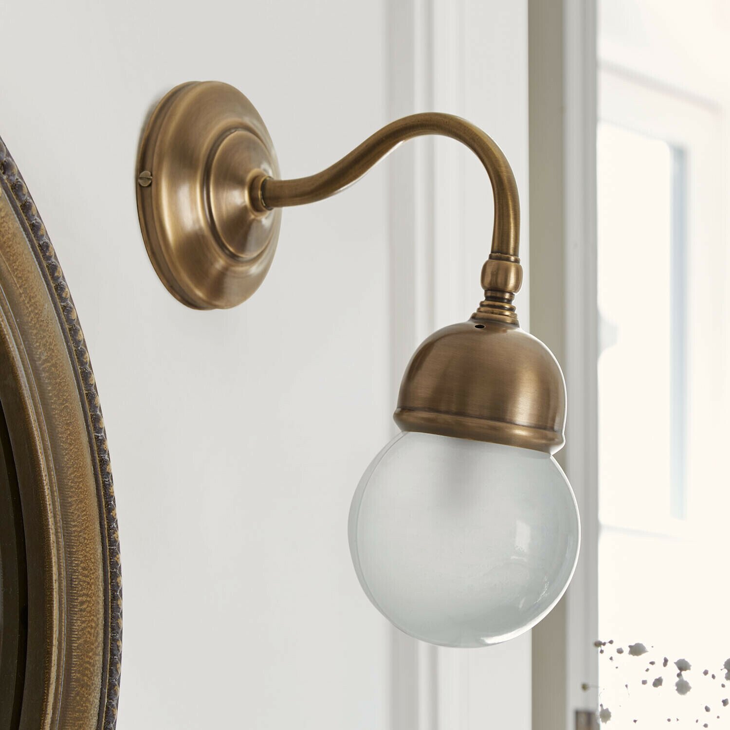 LOBERON Lampa ścienna Lamivelle