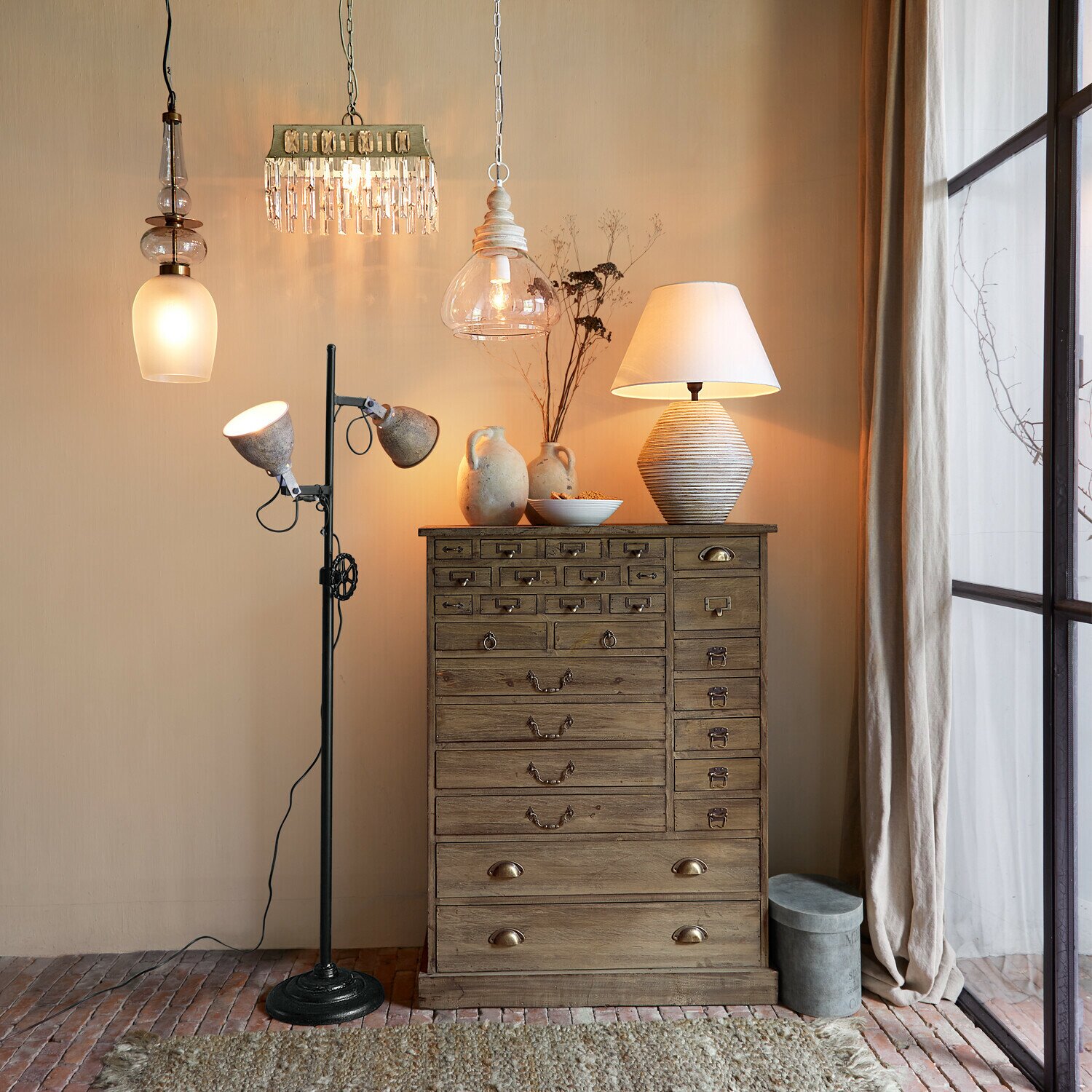 LOBERON Lampa stojąca Fenric