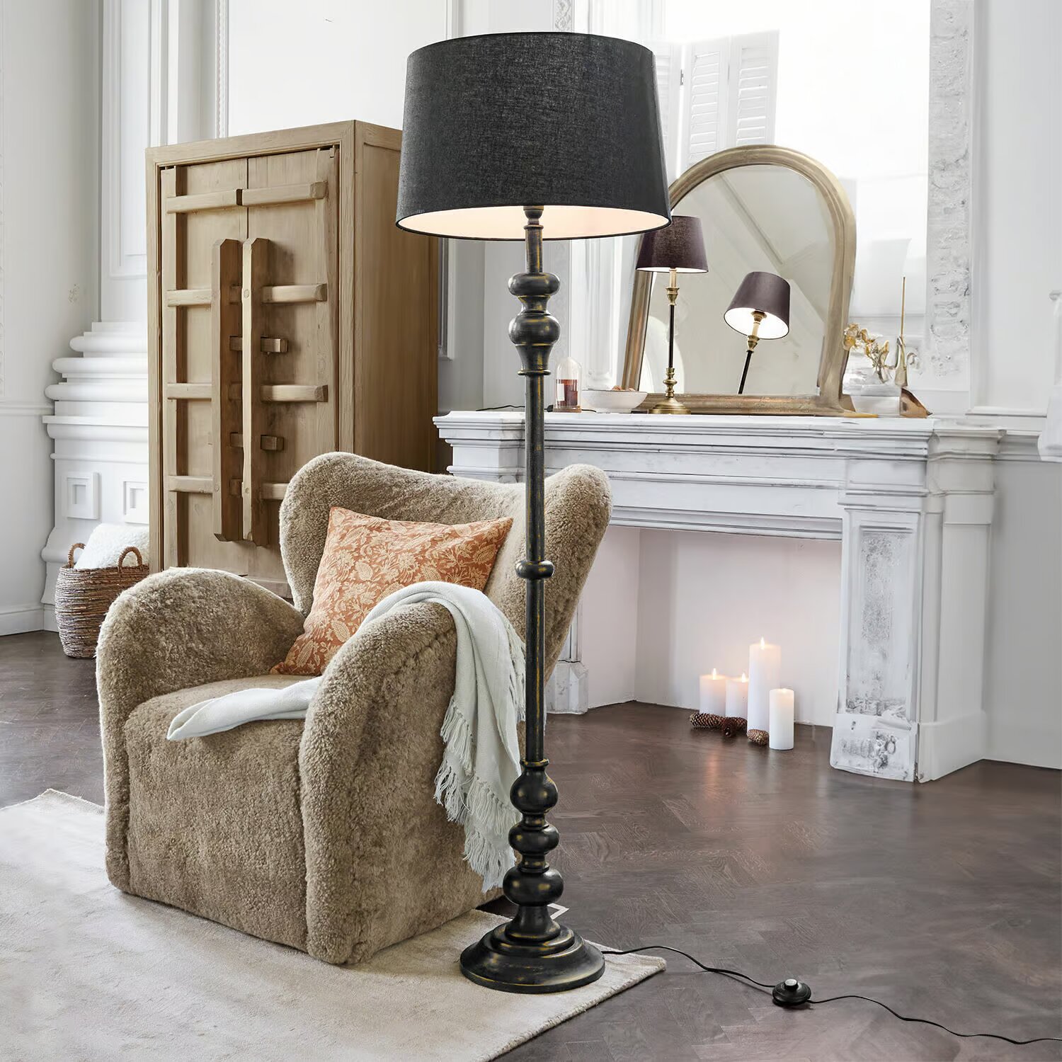 LOBERON Lampa stojąca Reville