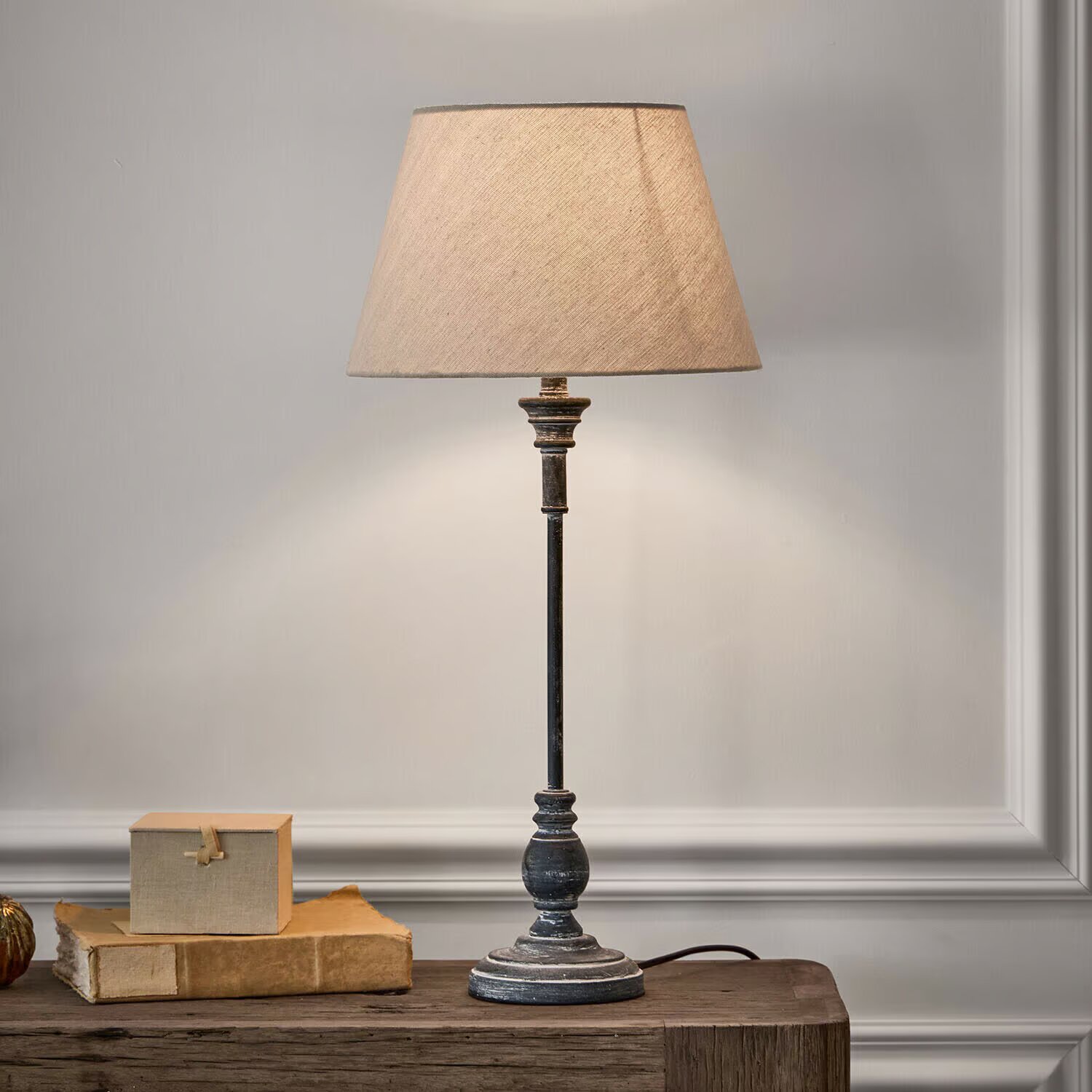 LOBERON Lampa stołowa Aurevianne