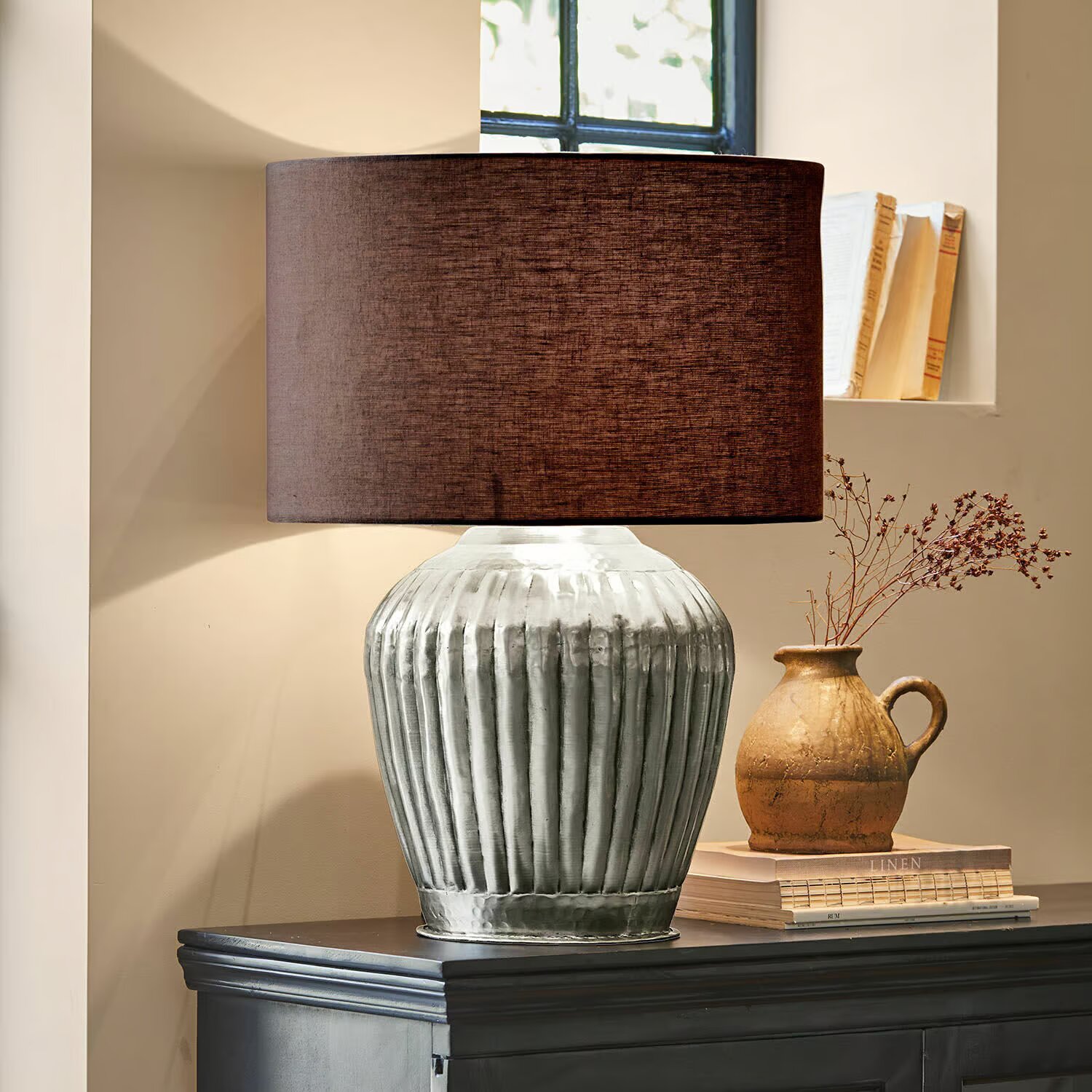 LOBERON Lampa stołowa Fauville