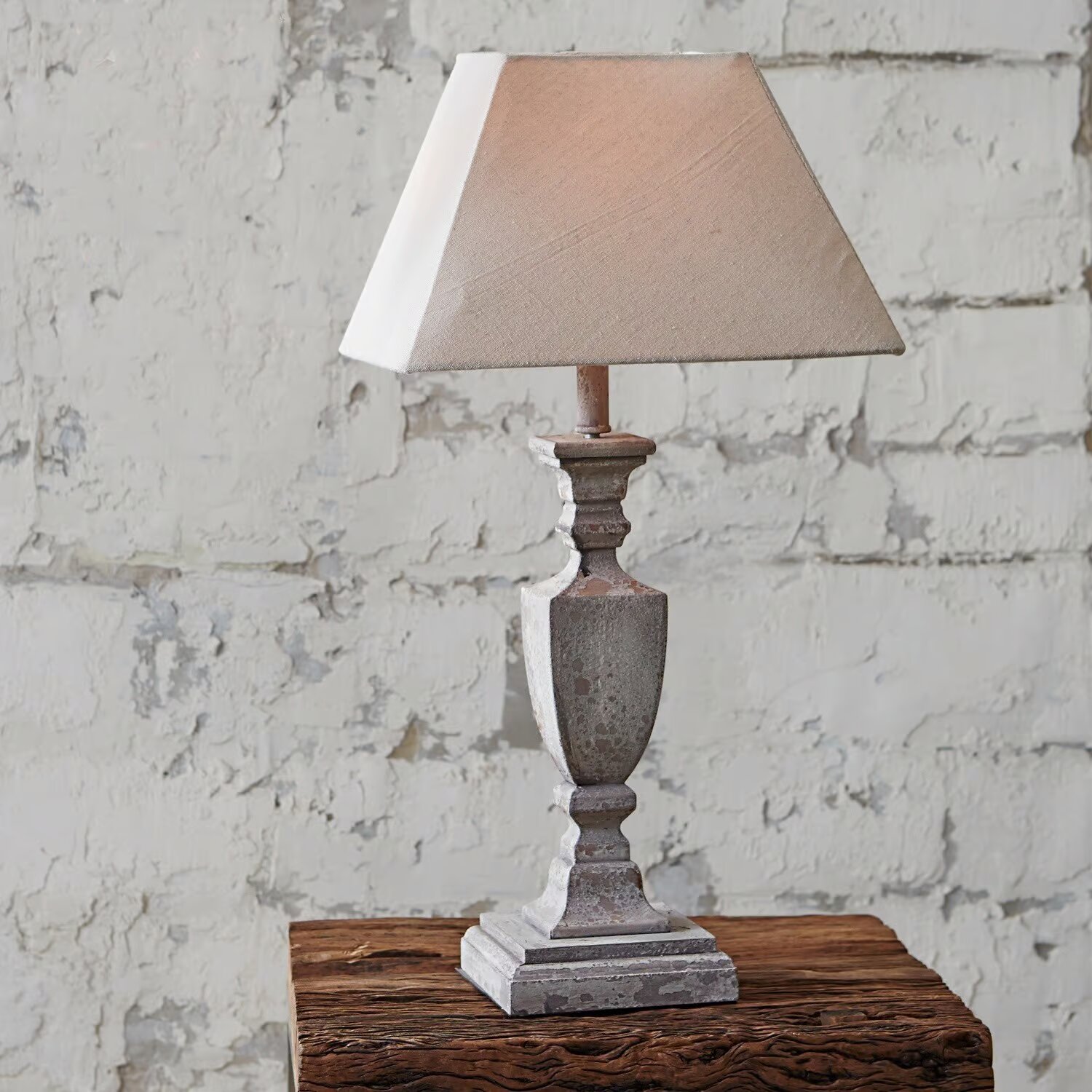 LOBERON Lampa stołowa Gorham