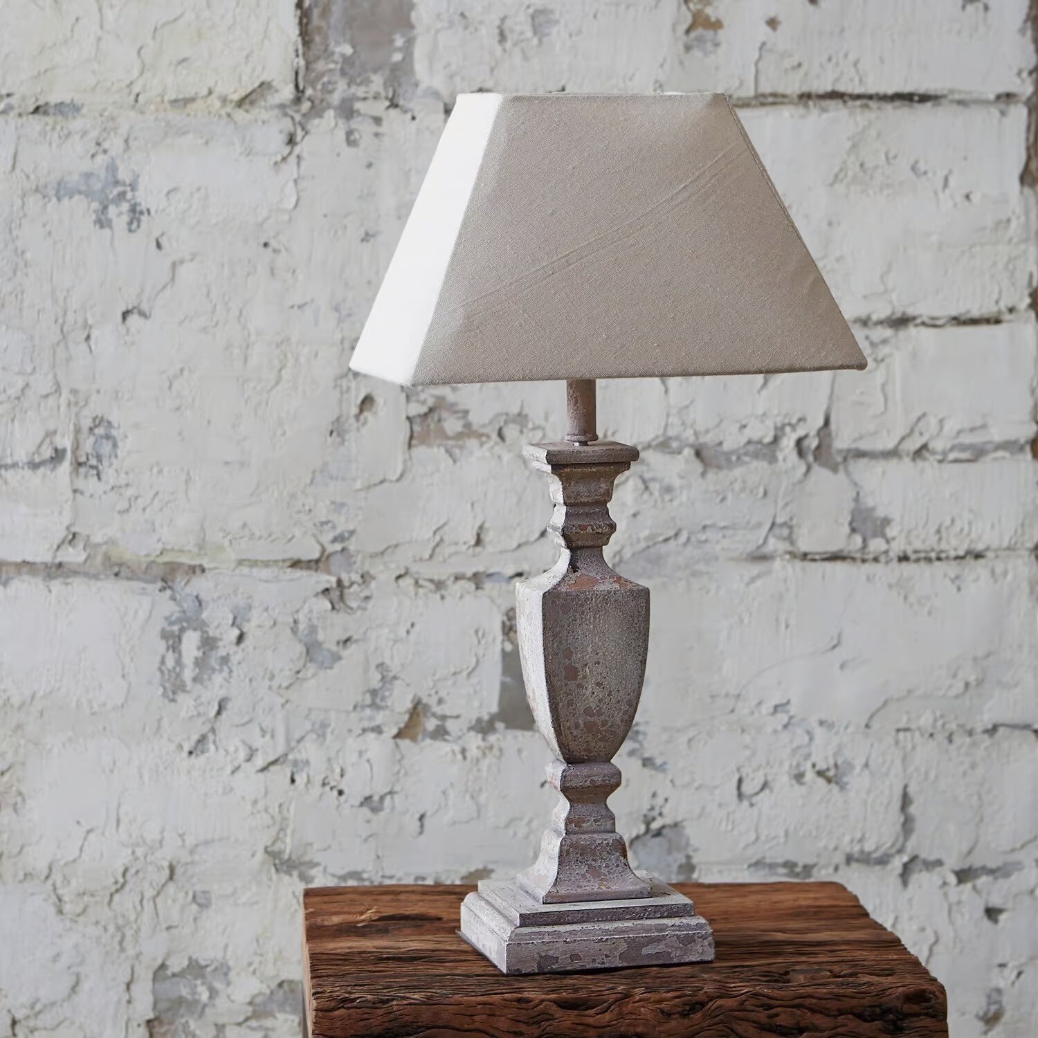 LOBERON Lampa stołowa Gorham
