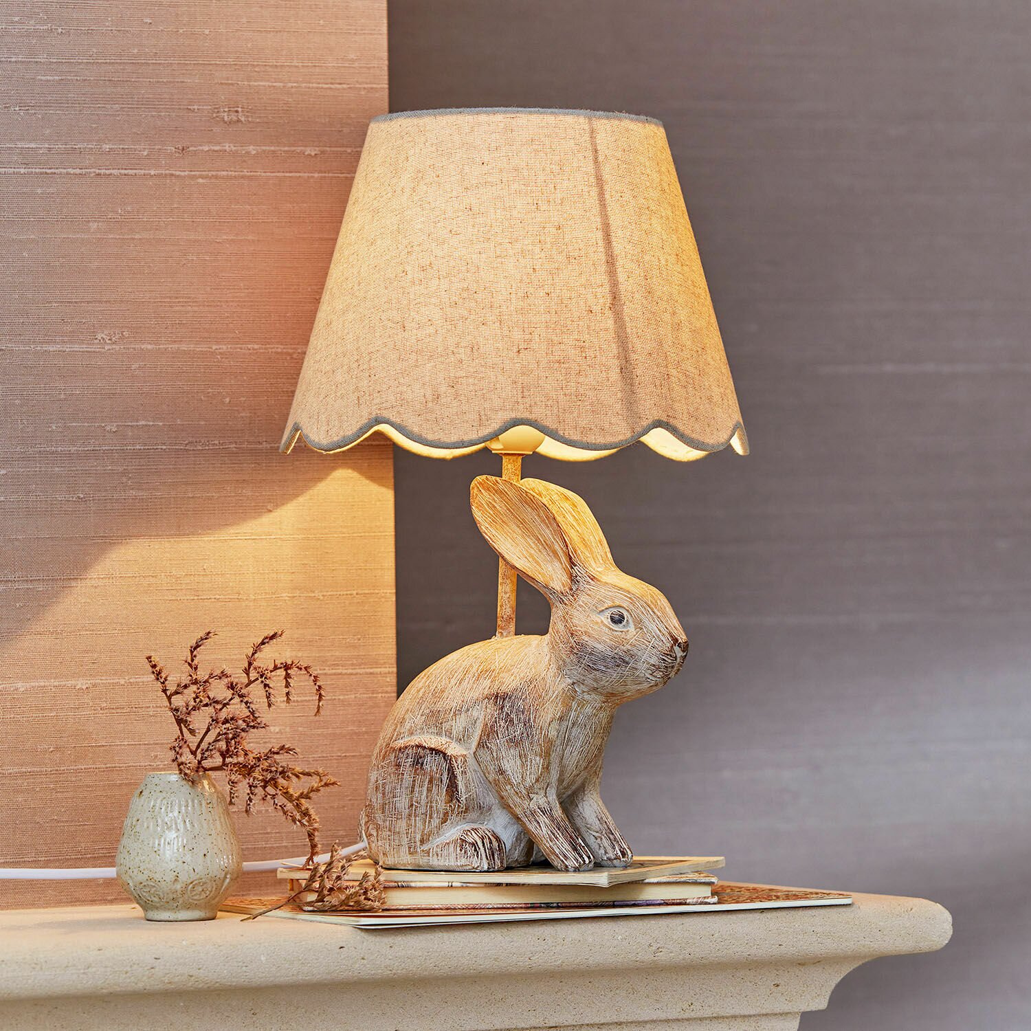 LOBERON Lampa stołowa Ryen